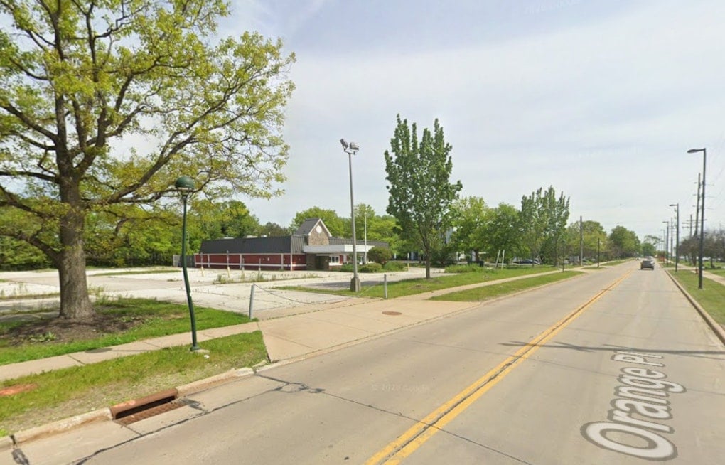 Orange Village Weighs Six Zoning Waivers For Hotel On Old Red Lobster Site