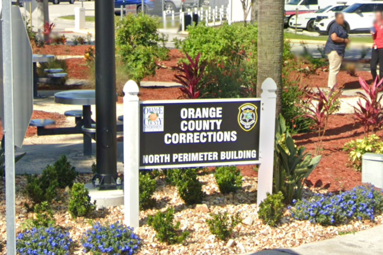 Orlando Jail Inmate Attempted Escape by Choking Guard, Fellow Inmates Stopped Him