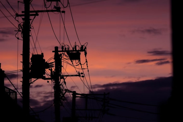 Outer Sunset, Lakeshore Lose Power Again — Dark Traffic Lights Snarl SF's West Side