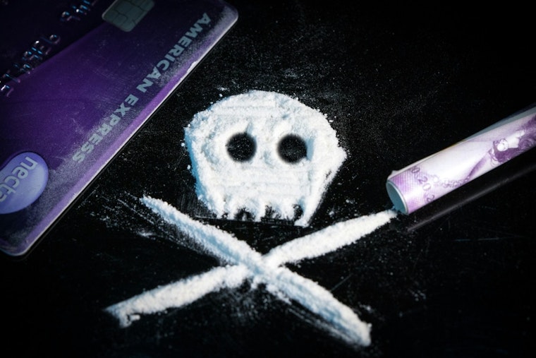 Paducah Woman, Illinois Woman Charged After Two-Pound Meth Parcel Case