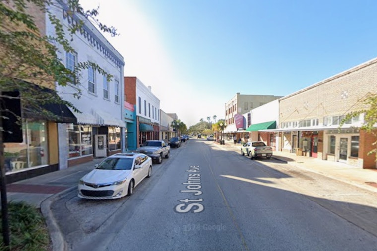 Palatka Roofer Passes Out in 106-Degree Heat, Crews Scale Building to Save Him