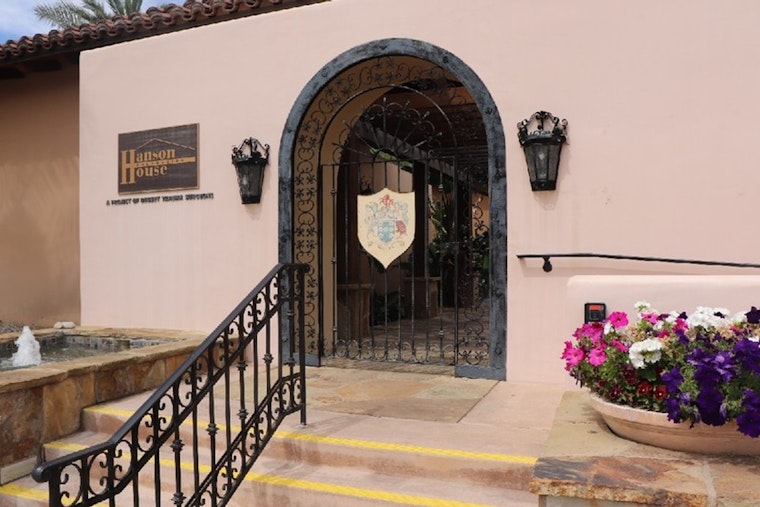 Palm Springs Nonprofit Honors Five Locals Who Keep Families Housed Near Hospital