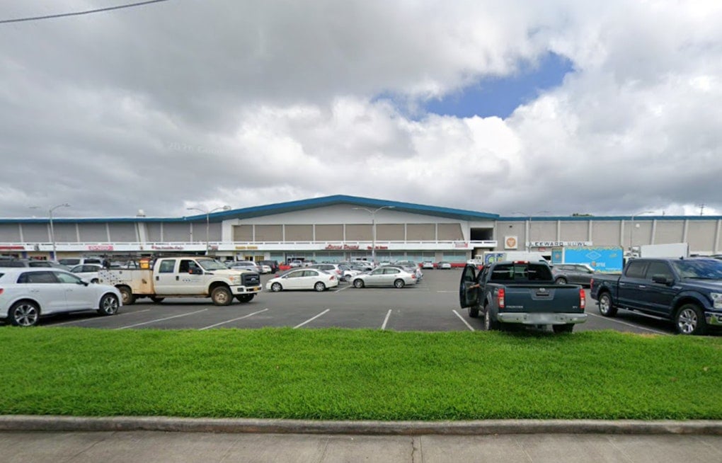 Pearl City Mochi Mayhem Leaves Oahu Fans Empty-Handed, Sparks Kaneohe Encore