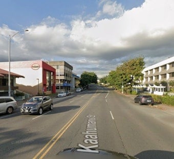 Pearl City Teen Hurt in Midas Armed Robbery as Suspects Flee in Multiple Cars