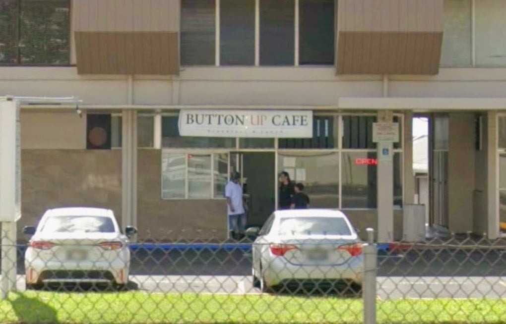 Pearl City's Button Up Cafe Ditches Cramped 19-Seat Spot for AC and 64 Chairs
