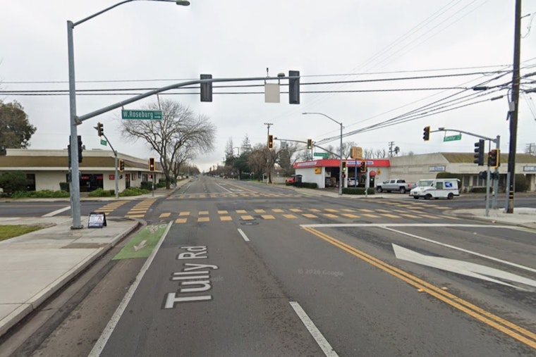 Pedestrian Killed at Tully Road and Roseburg Avenue in Modesto, Traffic Snarled