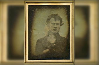 Philly Marks 1839's First Selfie With Franklin Square Photo Party