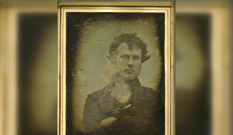 Philly Marks 1839's First Selfie With Franklin Square Photo Party