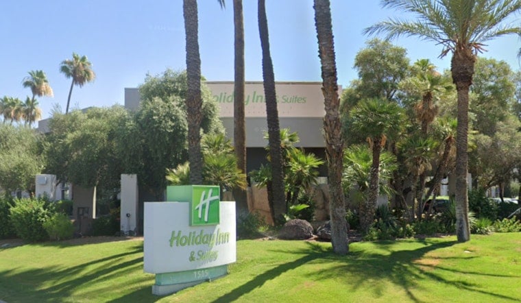 Phoenix Hotel Guests Fight $500 'Smoking' Fees Sparked by Humidifiers