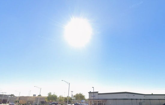 Phoenix Roasts Under Weeklong Heat Warning as 110-Degree Inferno Grips Valley of the Sun