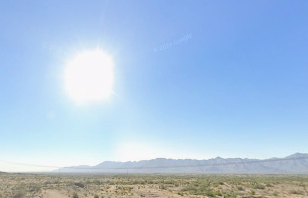 Phoenix Sizzles at 115 Degrees as Extreme Heat Warning Bakes Valley