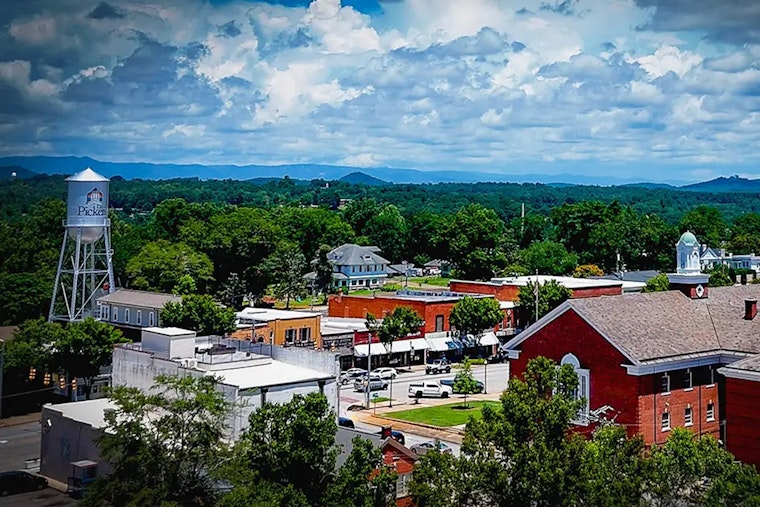 Pickens Shelter Loses Zoning Appeal, Faces 30 Days to Find New Home