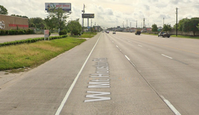 Pickup Driver Dies After Semi Collision Shuts Down W Mount Houston Road