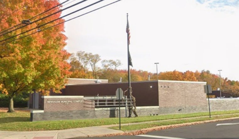 Pink Floyd Tribute Band Echoes of Floyd Lights Up Bensalem Amphitheater