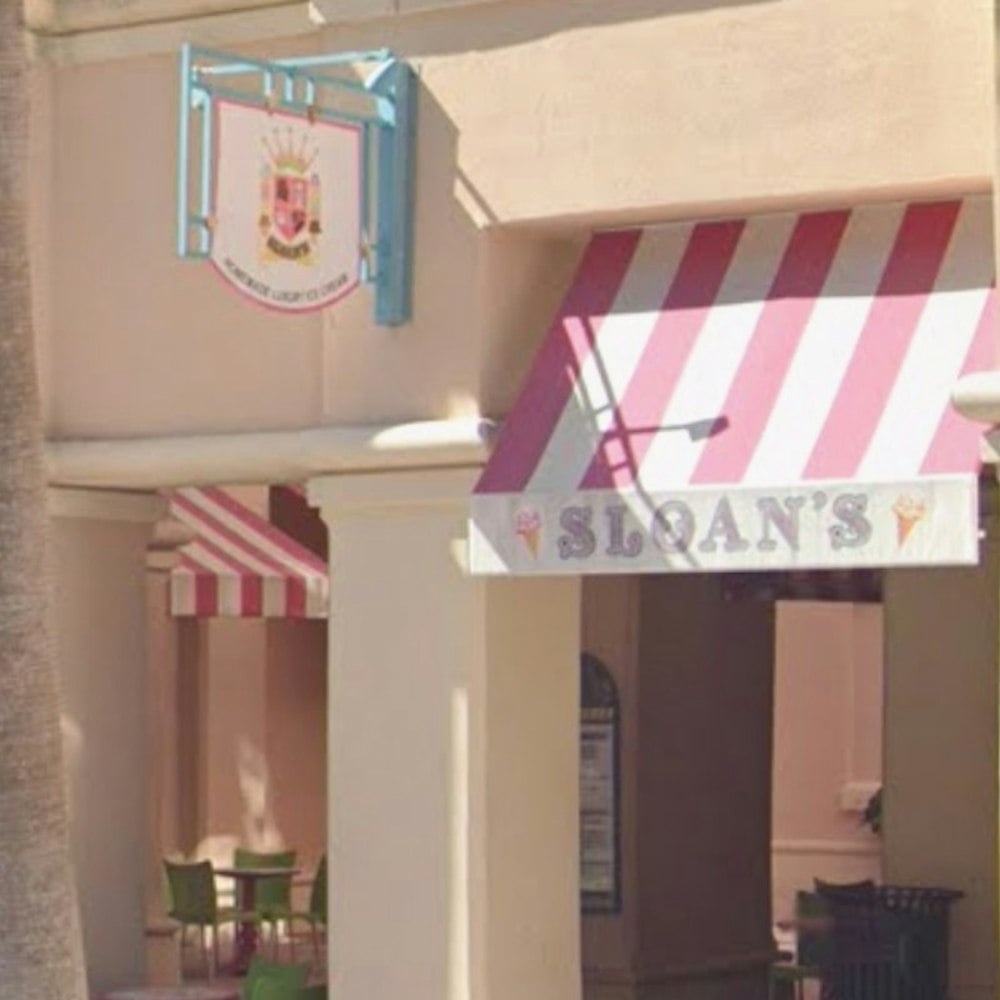 Pink-Walled Sloan's Ice Cream Set to Invade Crowded St. Armands Circle
