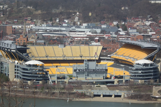 Pittsburgh's RibFest Returns With 100K Fans, Pitt Football and WWE-Style Belts
