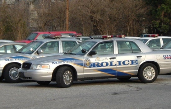 Pleasure Ridge Park Robbery Suspect Flees on Foot as Nearby Schools Adopt Security Protocols