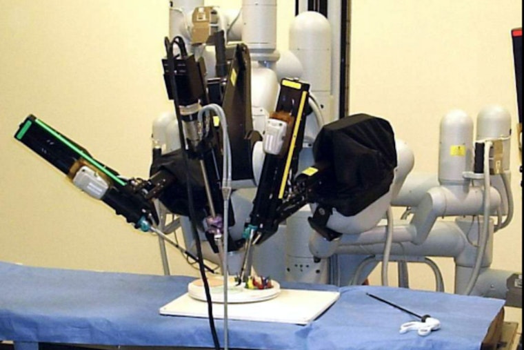 Pomona Valley Hospital Swaps Entire Robot Fleet for Da Vinci 5 Surgical Systems