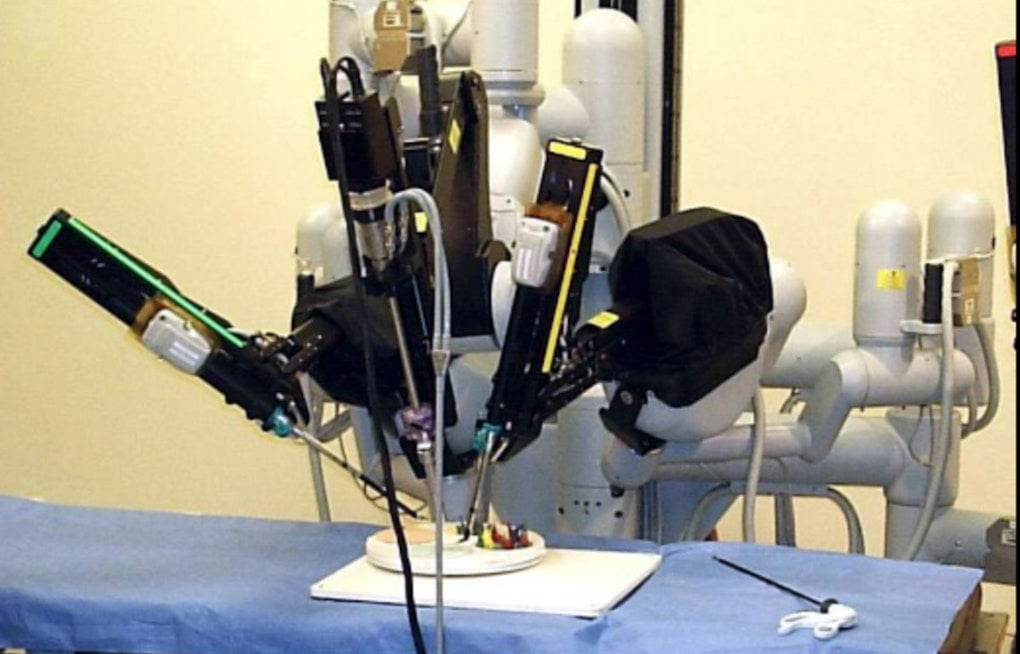 Pomona Valley Hospital Swaps Entire Robot Fleet for Da Vinci 5 Surgical Systems