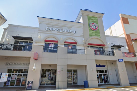 Pompano Beach Man Ambushes Teen Chuck E. Cheese Worker Over Ex's Baby