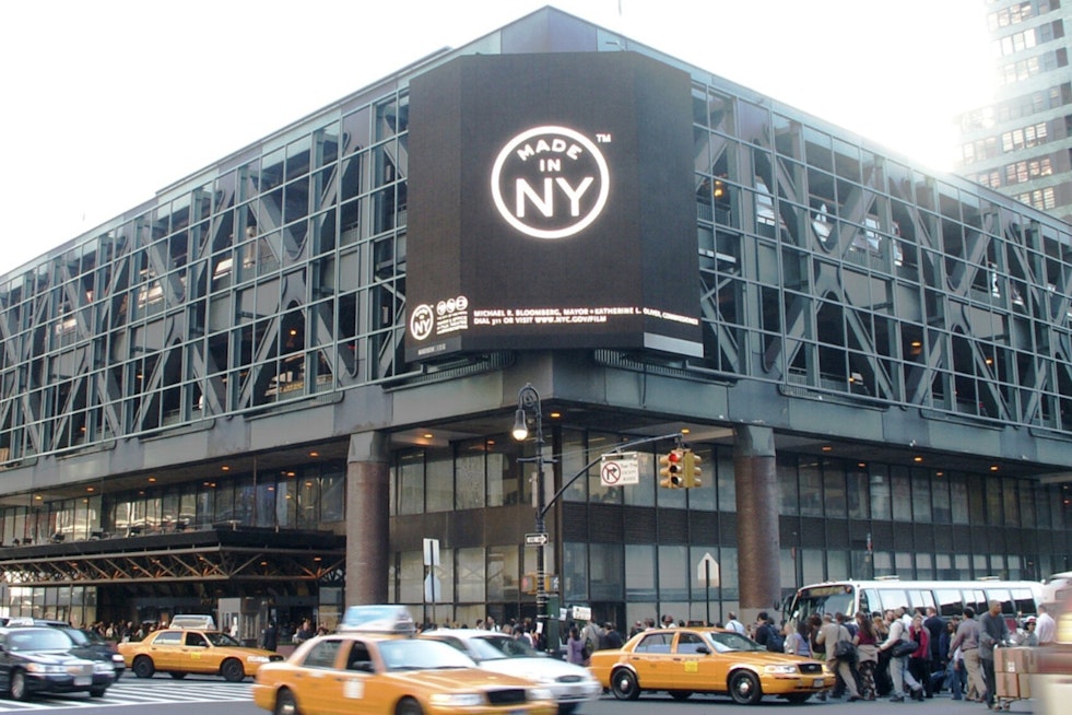 Port Authority Cops Cash In as NYC Payroll Hits $1.2B, 20 Workers Top $400K
