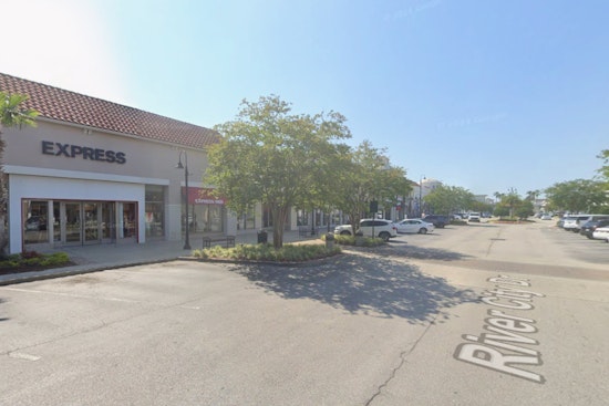Princess Polly Claims Old Express Space At St. Johns Town Center