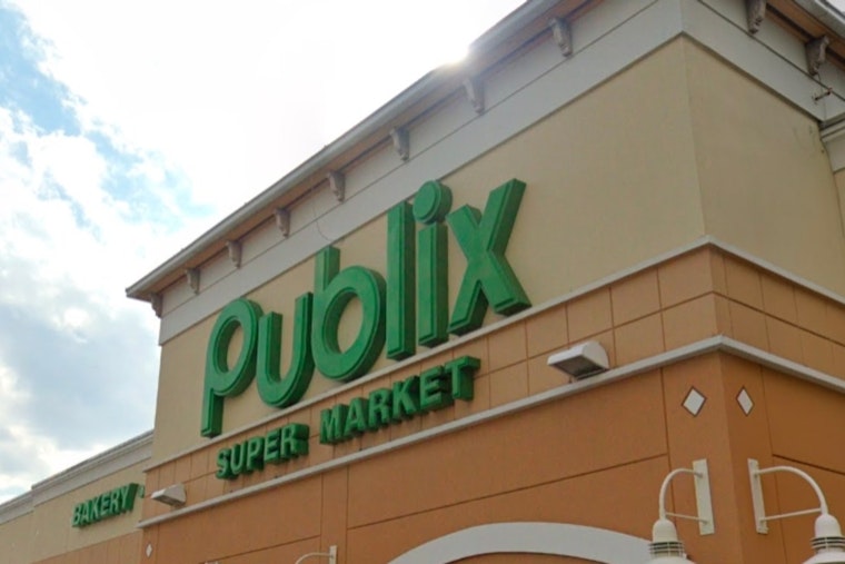 Publix Ditches 10-Item Express Lane Cap, Lets Cashiers Wave Anyone Through