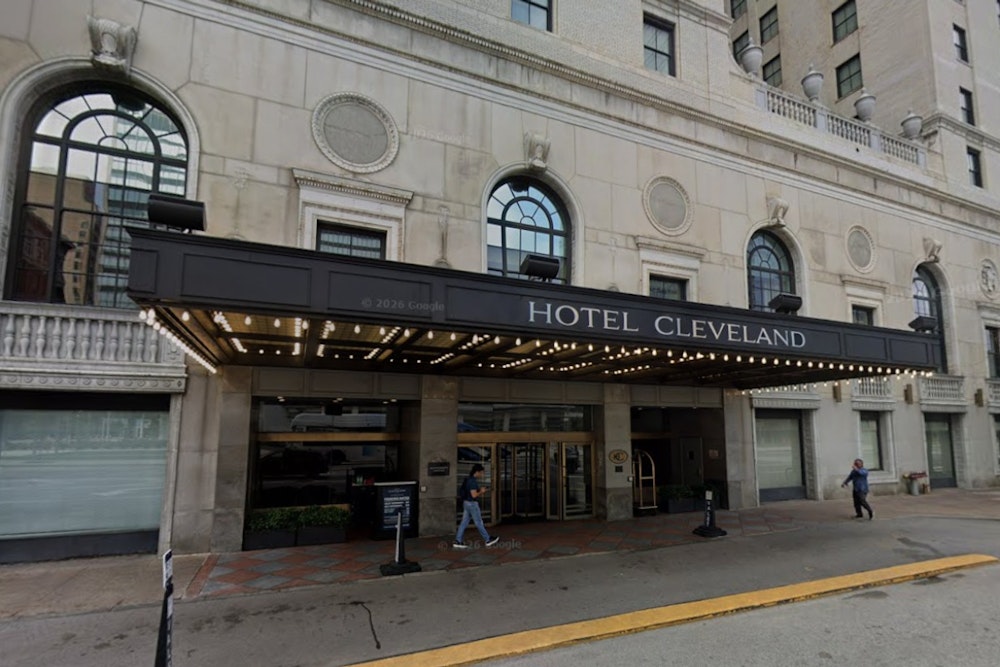Pure Green Juice Bar Claims Old Joe Maxx Spot Inside Hotel Cleveland