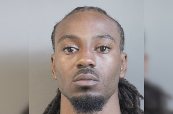 Queens Man Brews Coffee Behind Dunkin Counter, Then Fights Cops in Williston Park