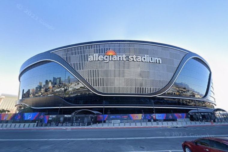 Raiders Pitch $158M Skybridge Plaza to Fix Allegiant Stadium's Ride Chaos