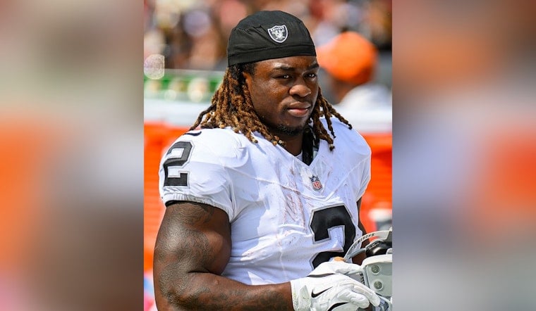 Raiders Star Ashton Jeanty Carted Off in Silence, Season Plans Thrown Into Doubt