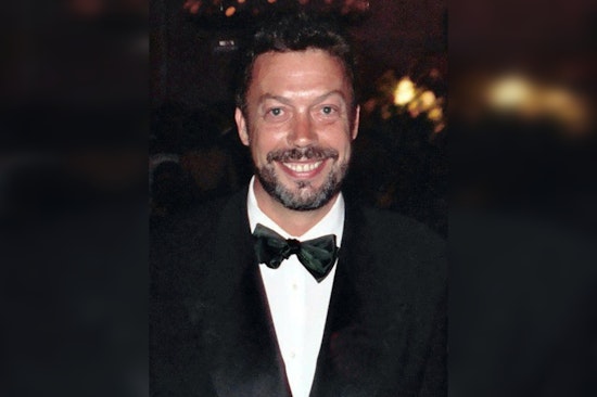 Raleigh's Rialto Fills With Fishnets and Candles to Mourn Tim Curry