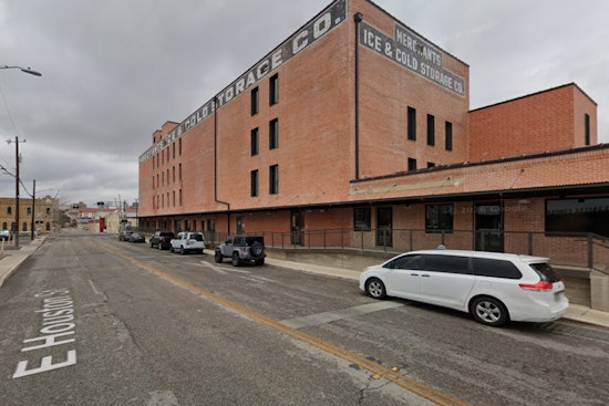 Ex-Le Cirque Chef Trades Michelin Stars for Counter Service on San Antonio's East Side