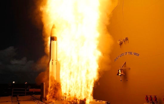 Raytheon Lands $1.3 Billion in Pentagon Deals for Tucson-Built Missiles