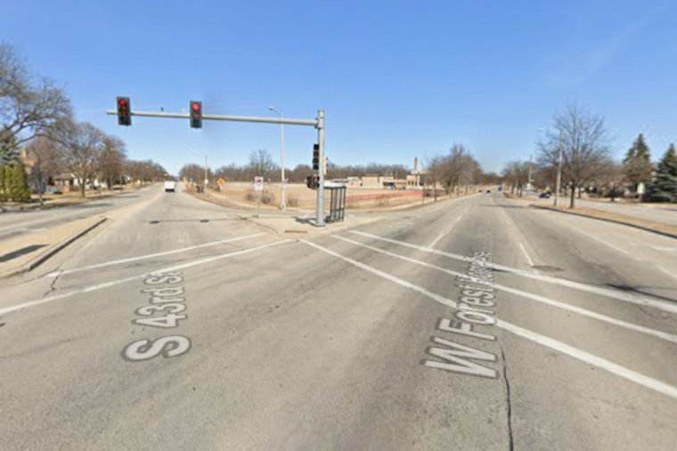 Red-Light Crash At Milwaukee's 43rd And Forest Home Hospitalizes Two Seniors