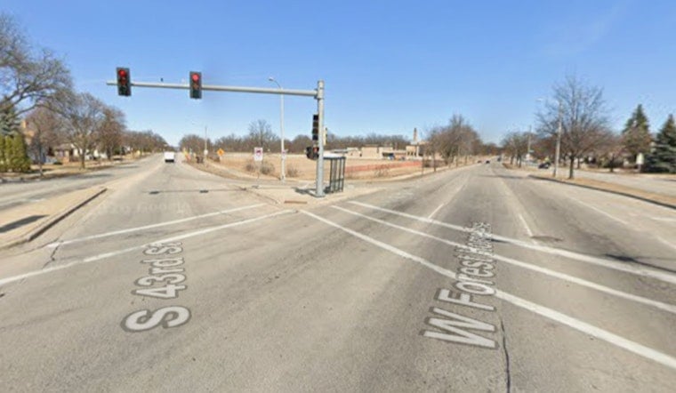 Red-Light Crash At Milwaukee's 43rd And Forest Home Hospitalizes Two Seniors