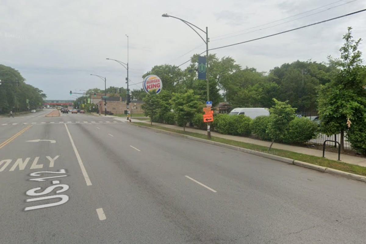 Rifle-Toting Trio Robs Loomis Armored Truck at Roseland Burger King