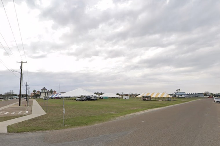 Rockport's Fiesta en la Playa Grows to 3 Days, Lands a Grammy-Winning Congressional Candidate
