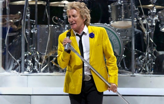 Rod Stewart Postpones Cincinnati Show Hours Before Riverbend Concert