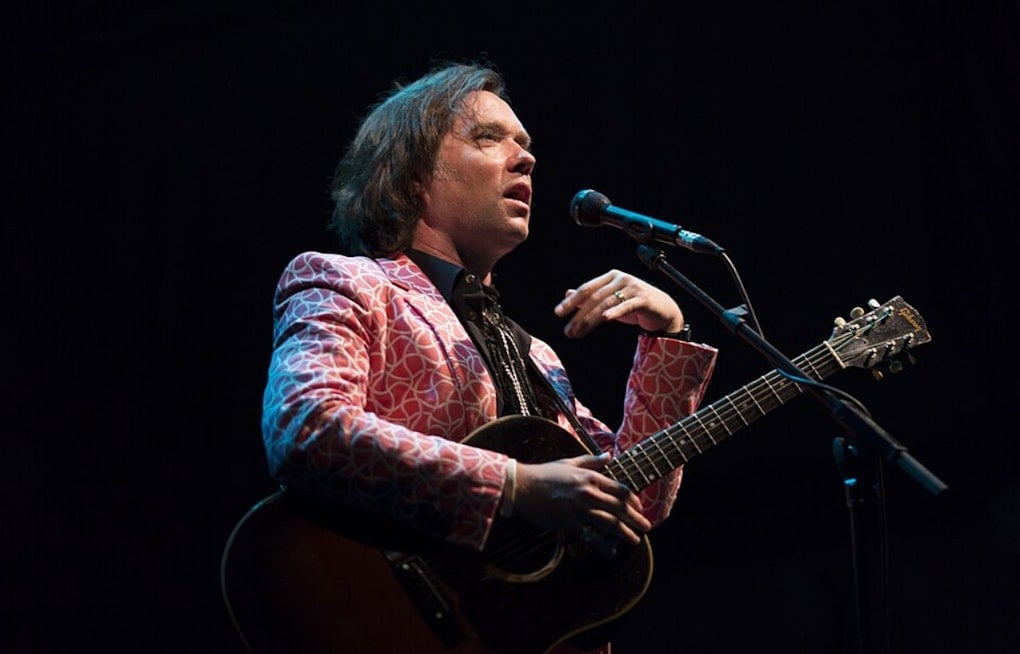 Rufus Wainwright Brings Pandemic-Born Requiem to Oswald Arrest Site in Oak Cliff