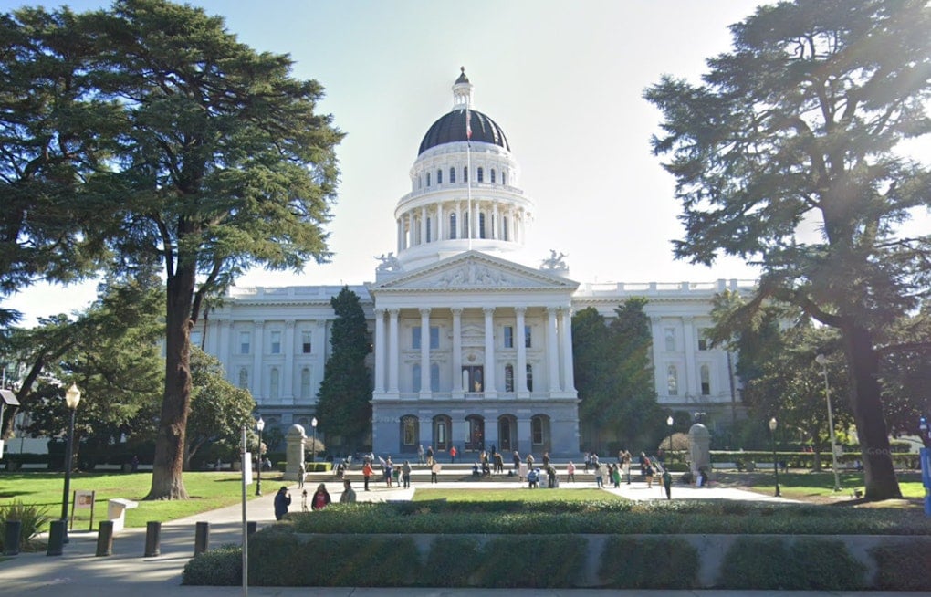 Sacramento Capitol Rally Demands Fresh Starts for Millions With Old Records