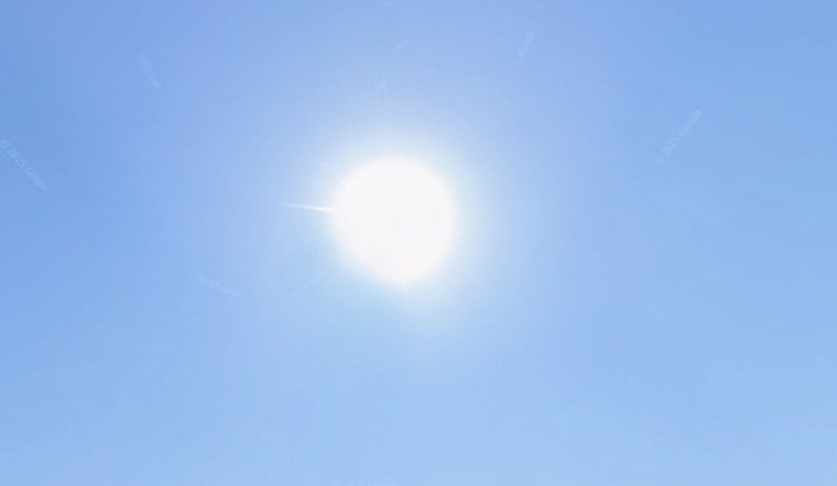 Sacramento Sizzles To 98 As Dry Heat Fuels Fire Fears Before Weekend Cooldown