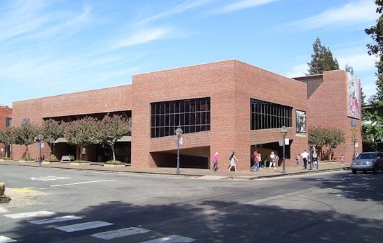 Sacramento's 1869 Railyards Shops Get $23.7M Roof Fix After Rain Damage