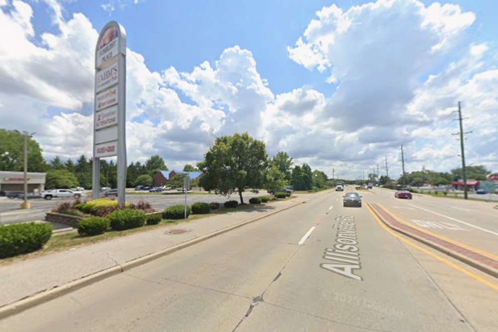 Sahm's Trades Pizza and Beer for Tacos and Cocktails on Allisonville Road