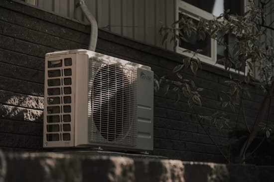 Salt Lake City Seniors Sweating Through Housing Complex A/C Failure