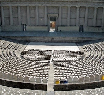 Sam Cooke's Granddaughters Bring Debut Album to Sold-Out Berkeley Greek Theatre