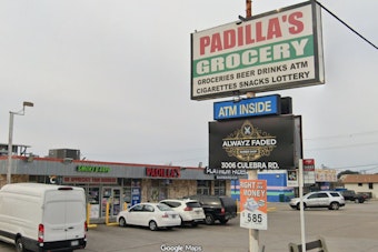 San Antonio Man Threatens to Shoot Clerk, Steals Beer From West Side Store