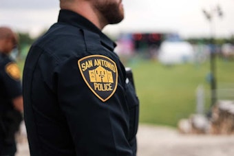 San Antonio Police Hunt Fake Credit Union Worker Who Robbed Hospitalized 75-Year-Old