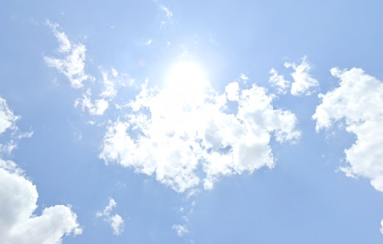 San Antonio Sizzles As 99-Degree Heat Bakes City With No Relief in Sight