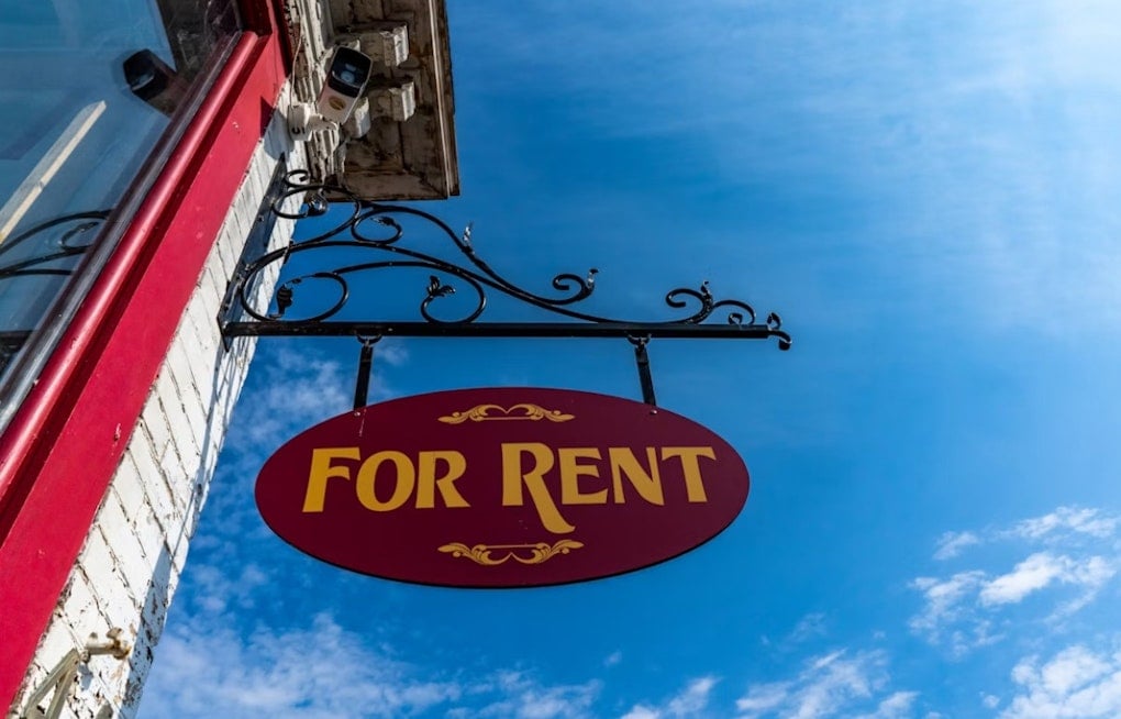 San Diego Apartments Shrink to 827 Square Feet as Rents Soar 70% in a Decade